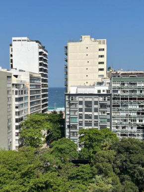 Riodream Vista frontal mar 12 andar no coração de Copacabana